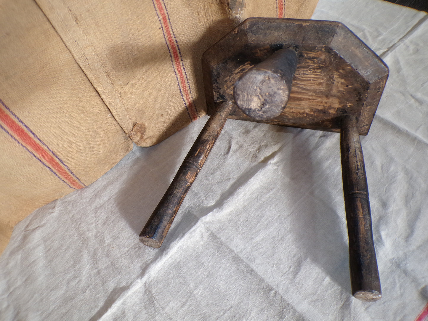 Original cutler's stool