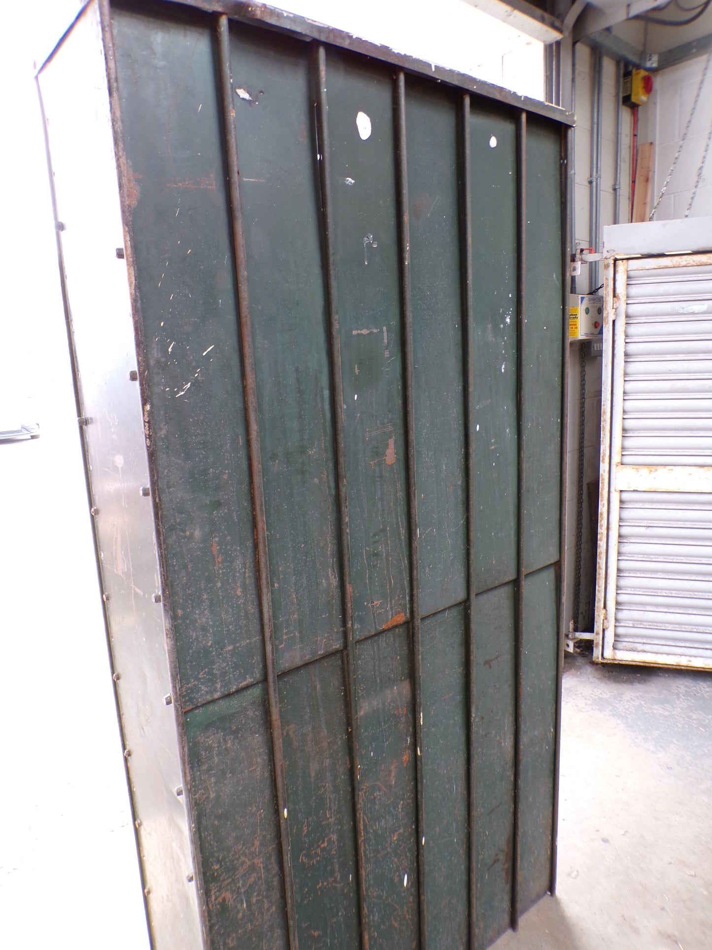 Industrial pigeon holes