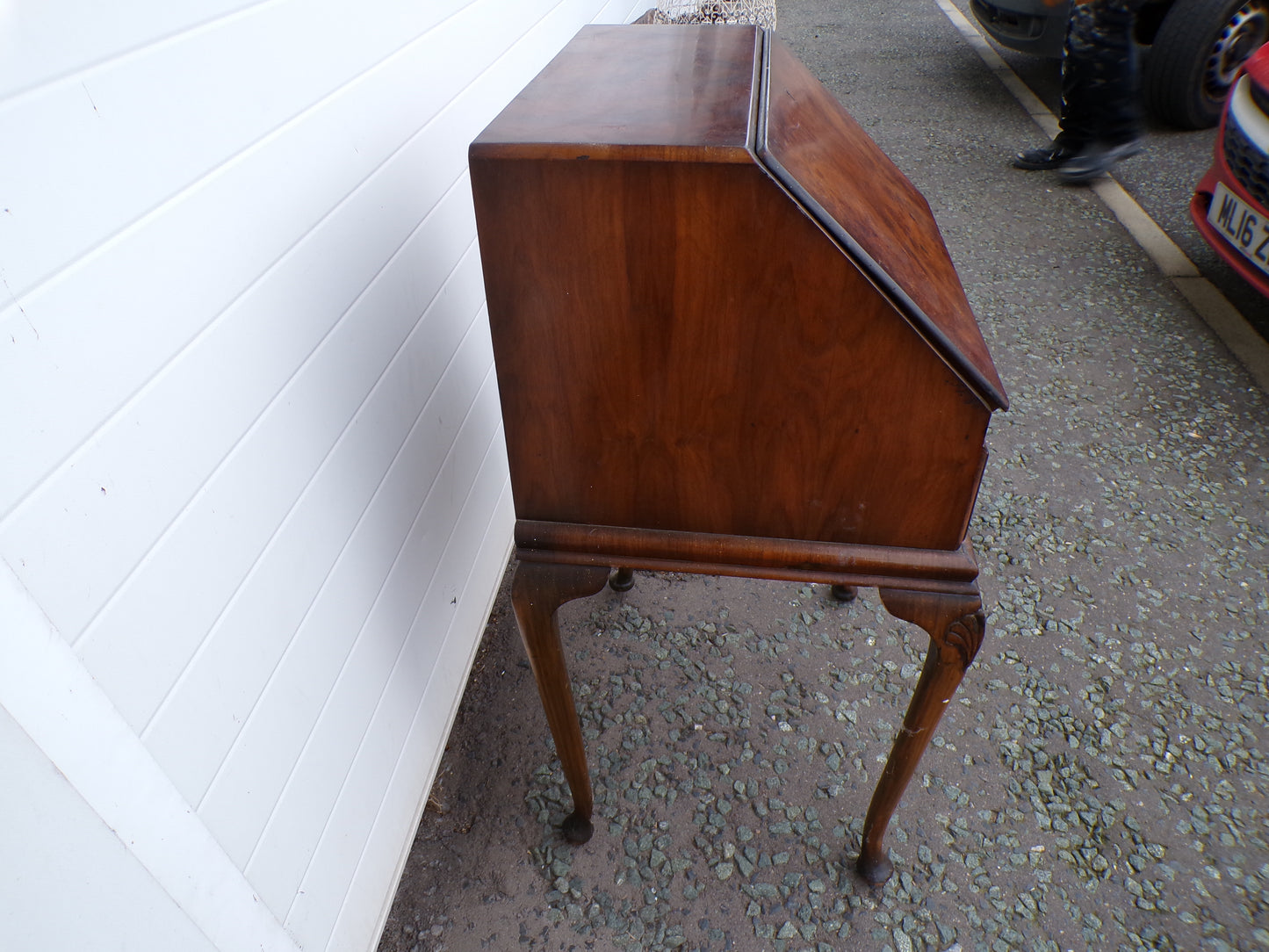 Forties/fifties rosewood veneer ladies' bureau