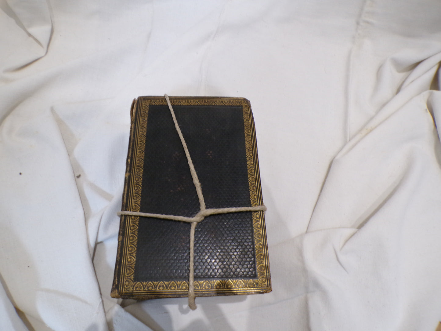 Three antiquarian leather bound books 1822 - 'Practical Improvement of the Principal Histories of The Old and New Testament