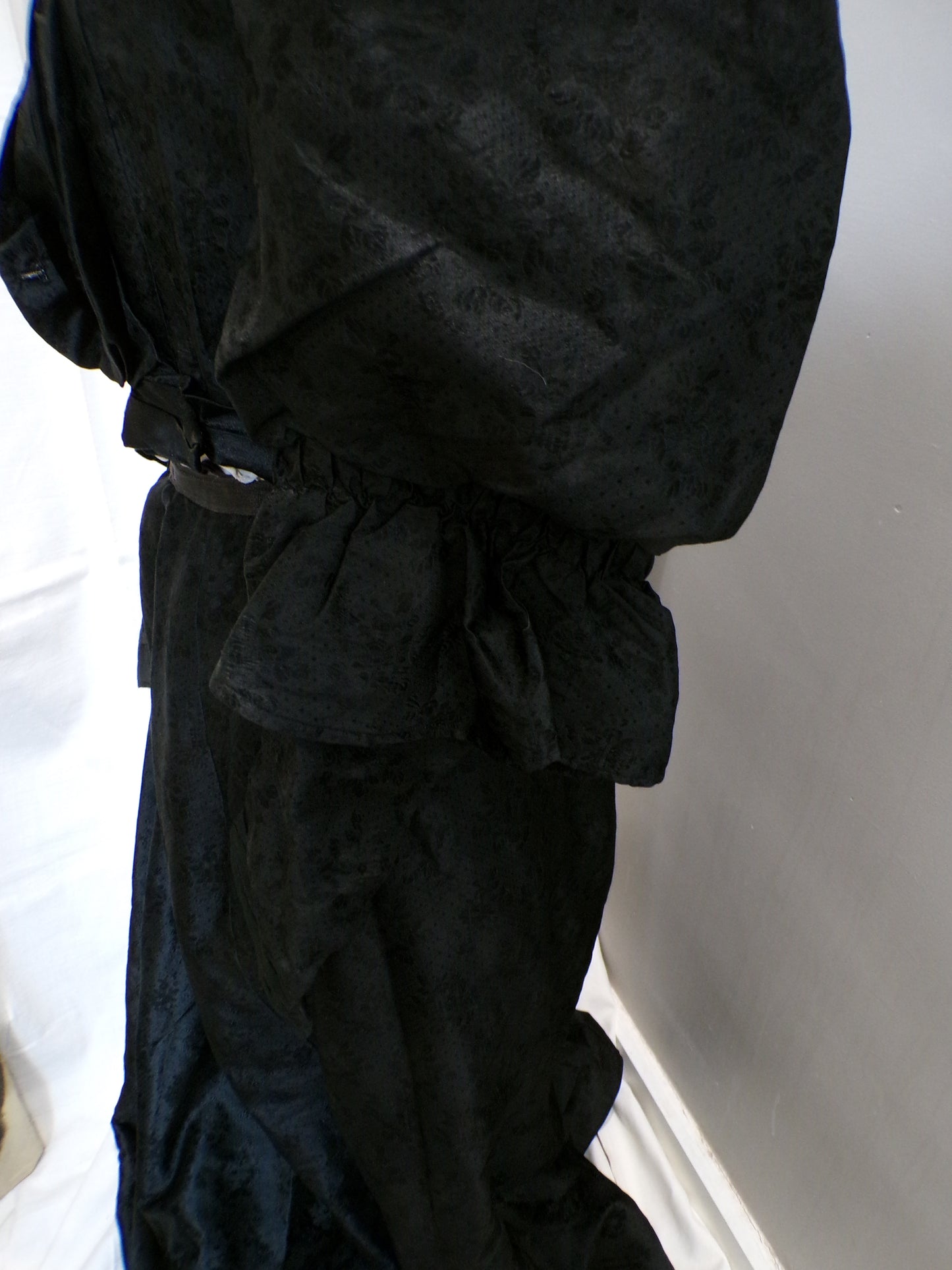 Edwardian/Late Victorian silk skirt and matching fitted blouse