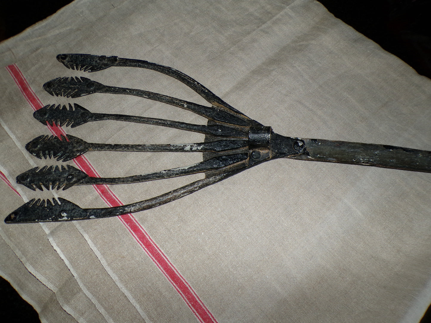 Cast iron farrier ironsmith made eel catcher/pick