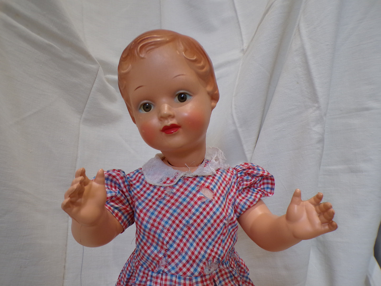 Nightmare-inducing mid century jointed doll