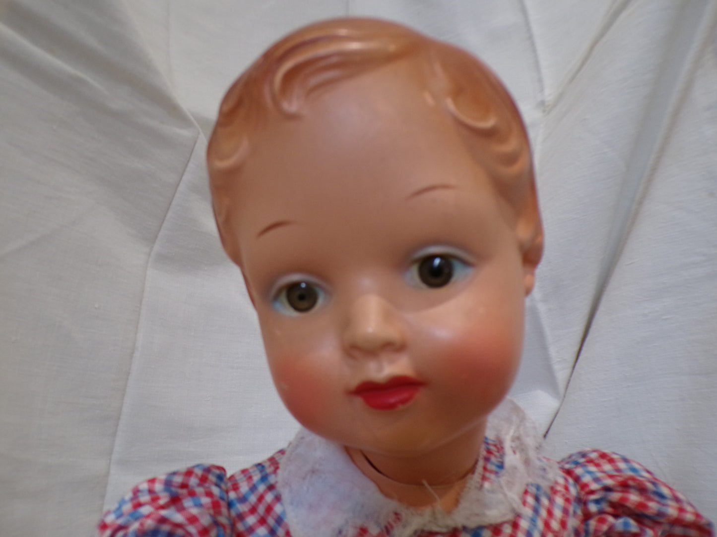 Nightmare-inducing mid century jointed doll