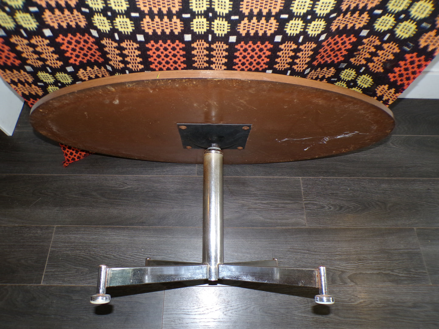Mid century walnut effect and chrome plated oval pedestal side/coffee table.
