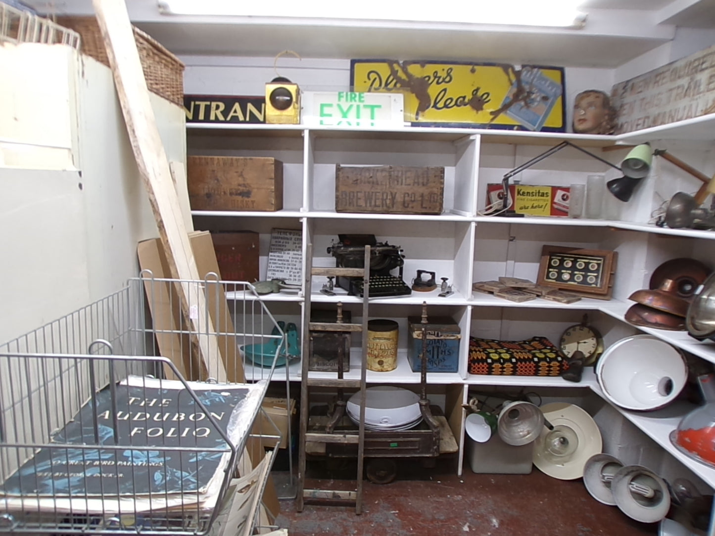 Small items in the Denbigh unit