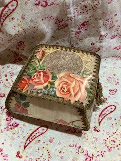 Pretty Edwardian card box